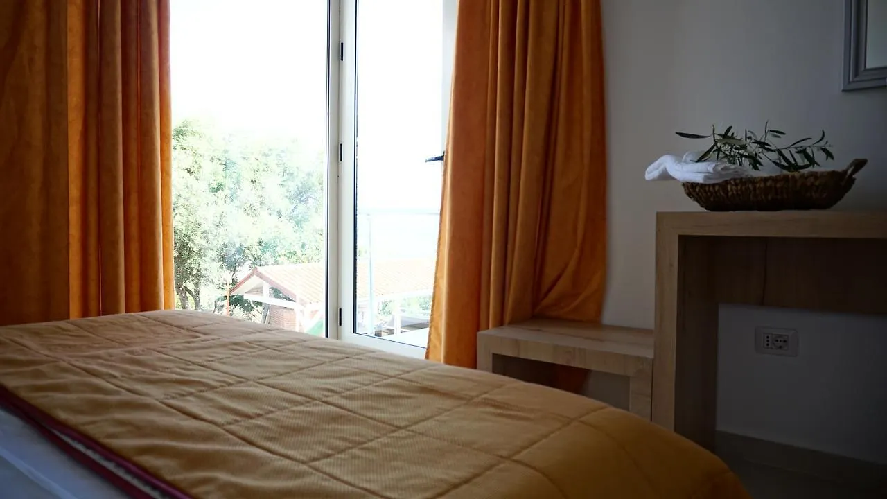 Hotel Ionian Dhermi 4*,  Albania