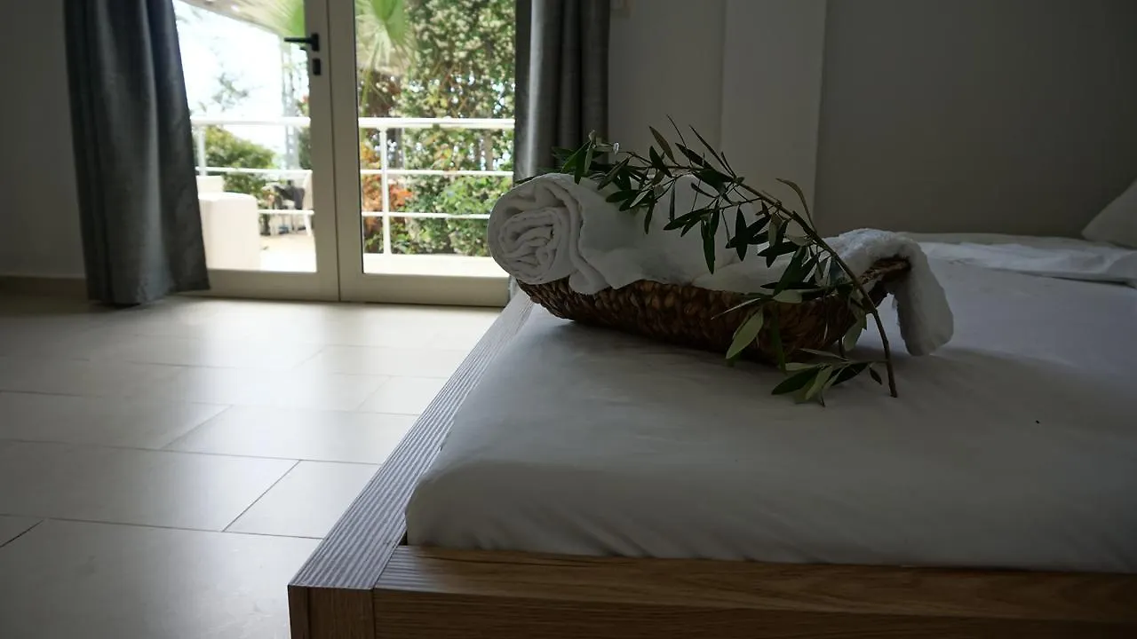 Hotel Ionian Dhermi 4*,